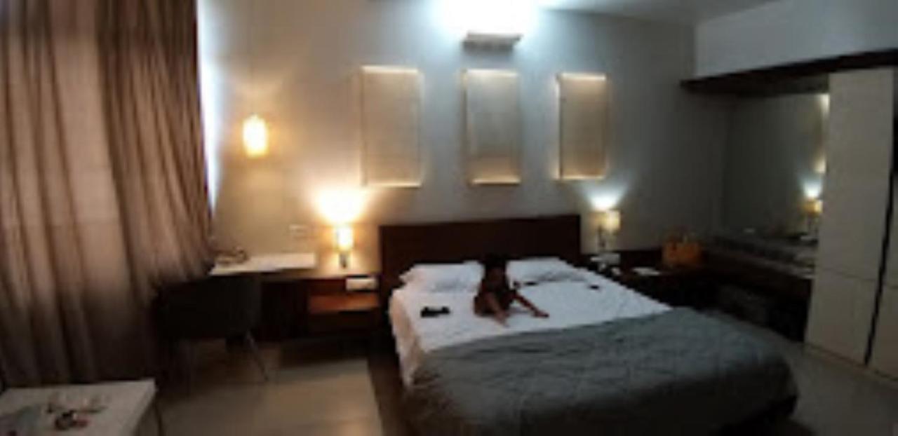 Hotel Maratha Residency,Ratnāgiri المظهر الخارجي الصورة
